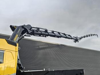 FH 540 8x4 / PALFINGER 165 TEC 7 + PJ300  / WINCH